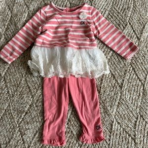 Never worn cute Calvin Klein baby girl outfit